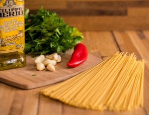 the-pizza-guy-spaghetti-with-oil-and-garlic